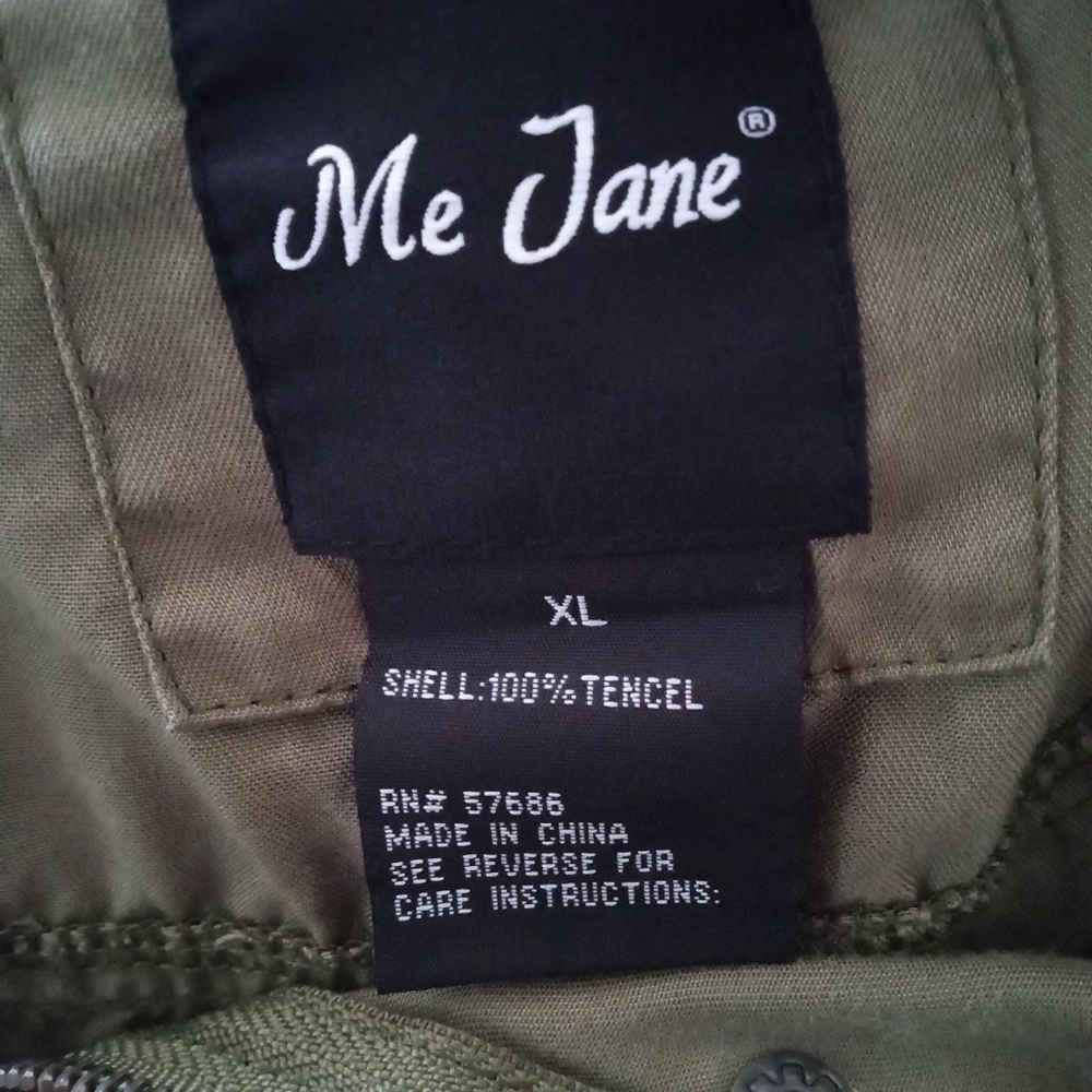 Me Jane - Picture 3 of 6